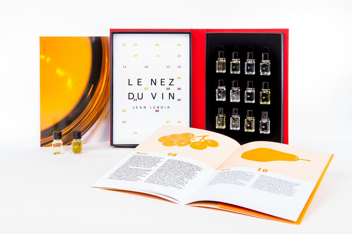 The Nose Of White Wine And Champagne - 12 Flavors