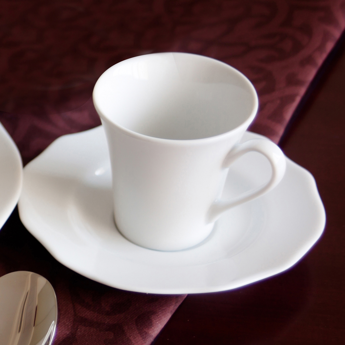 Tasse café 9cl - Porcelaine hôtelière-Asymétrique ( 047003 ) (6 X 1 unité )